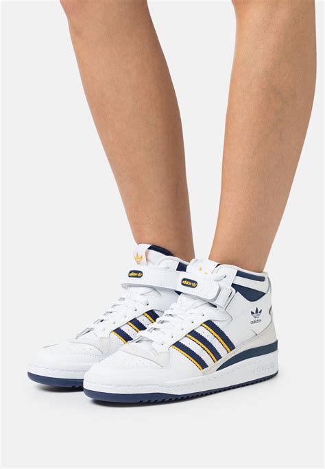 adidas 32 hoog|Adidas sport sneakers.